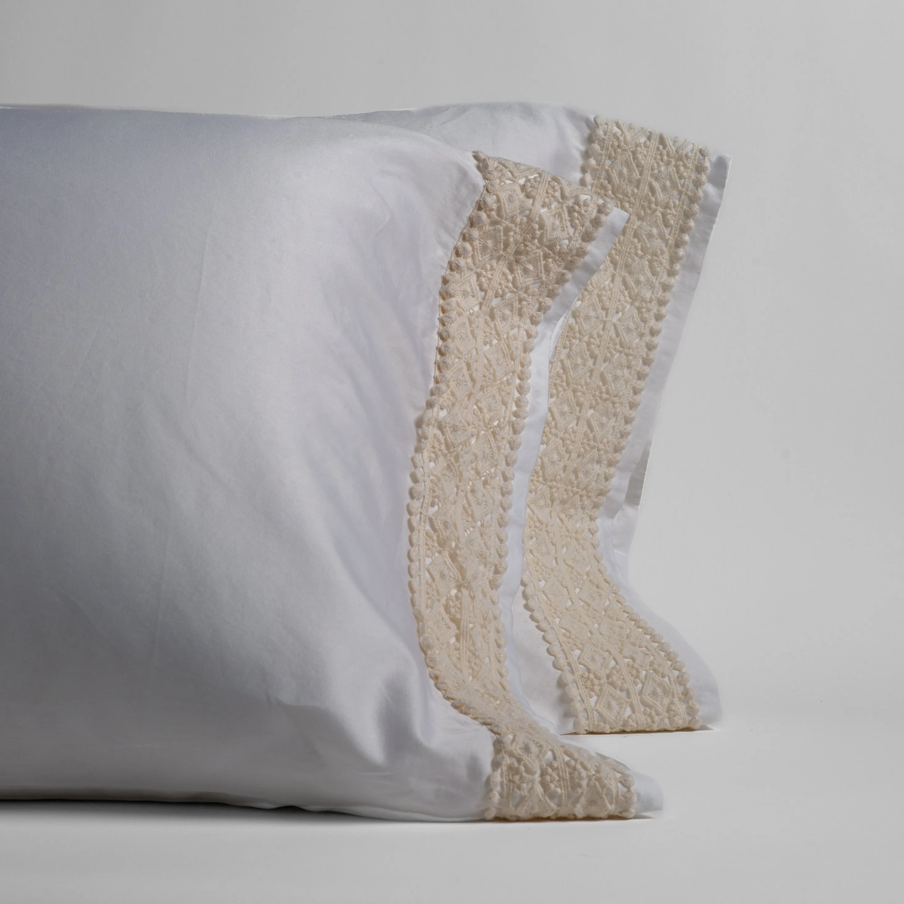 Bria Pillowcase (Single)