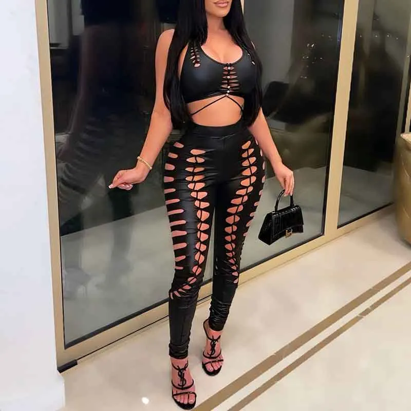 Solid Sleeveless Halter Cut Out Crop Top & Pants Set